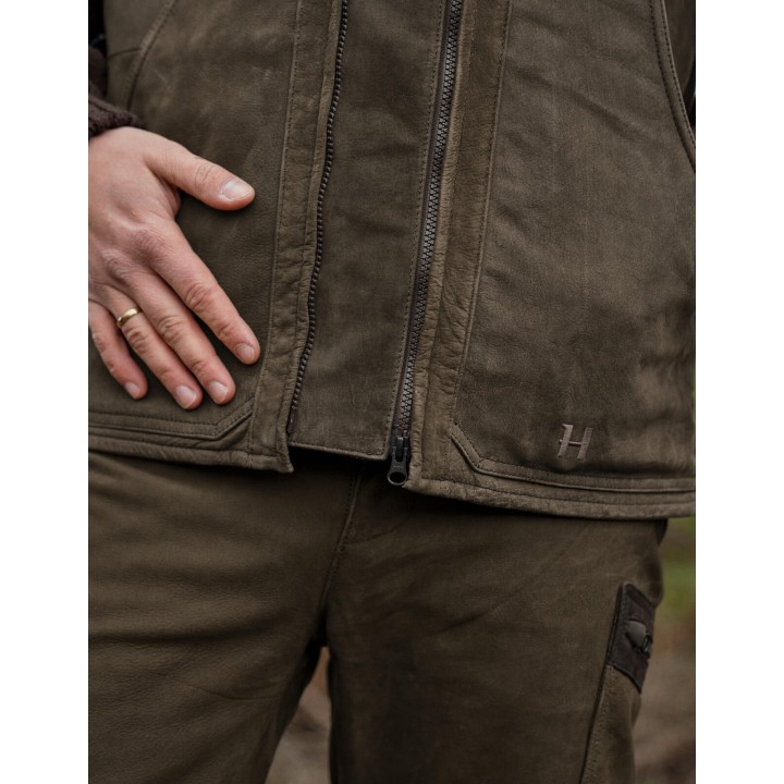 Härkila Pro Hunter Leather - кожаный прочный комплект