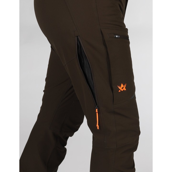 Chaser Ms Stretch Alaska brown - легкий и тихий комплект для охоты