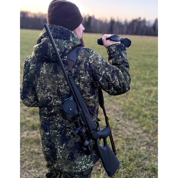 Tundra Ms BlindTech Invisible II lightly insulated Alaska kit APS® membrane.