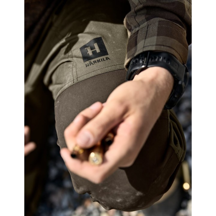 Harkila Fjell Grape Leaf Willow Green robuste Sommerhose