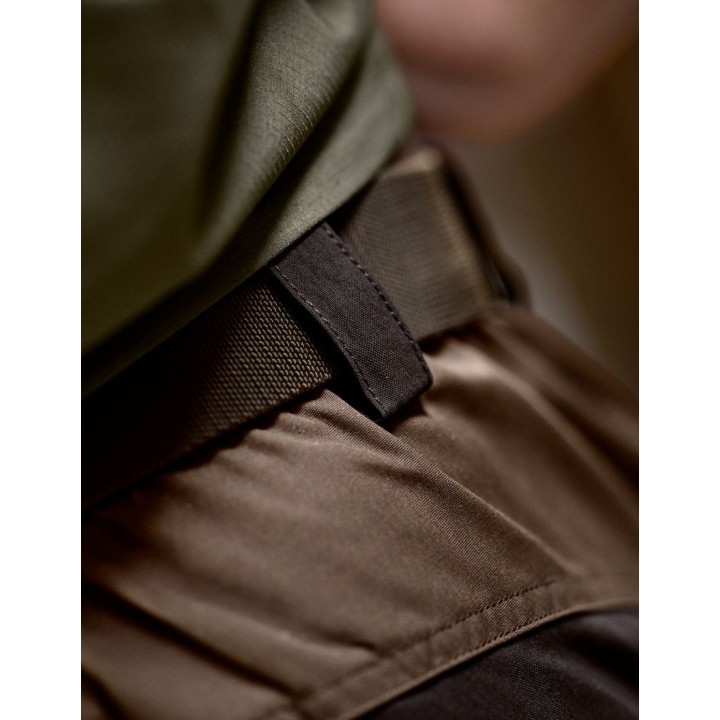 Harkila Fjell Shorts Dark earth Shadow brown – odolné letní šortky
