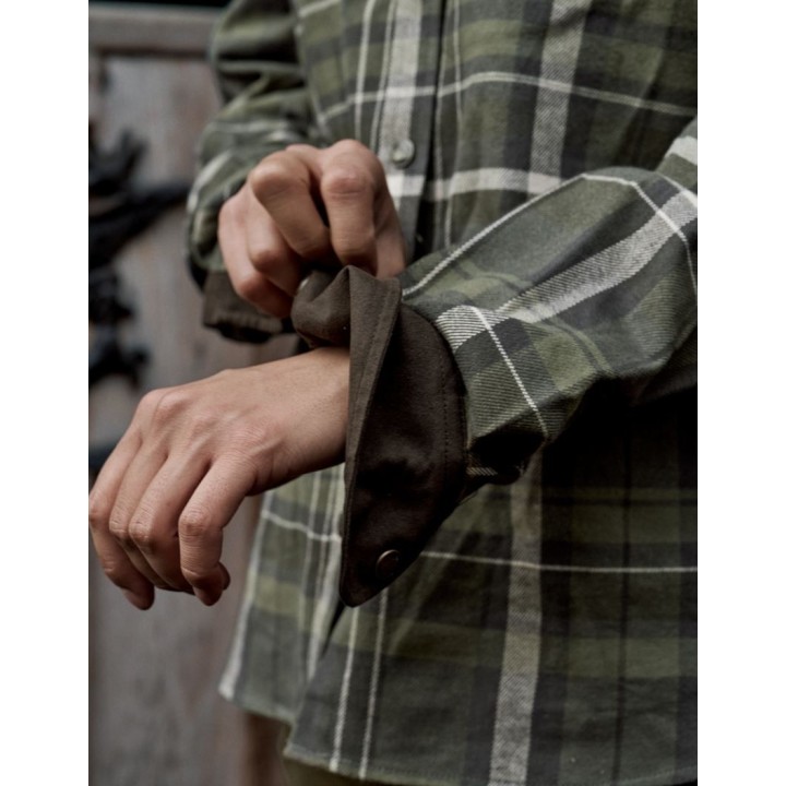 Harkila Pajala : chemise en flanelle pour femme, motif à carreaux olive