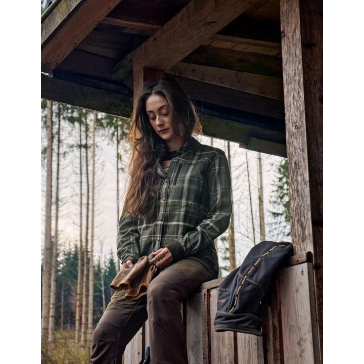 Harkila Pajala : chemise en flanelle pour femme, motif à carreaux olive