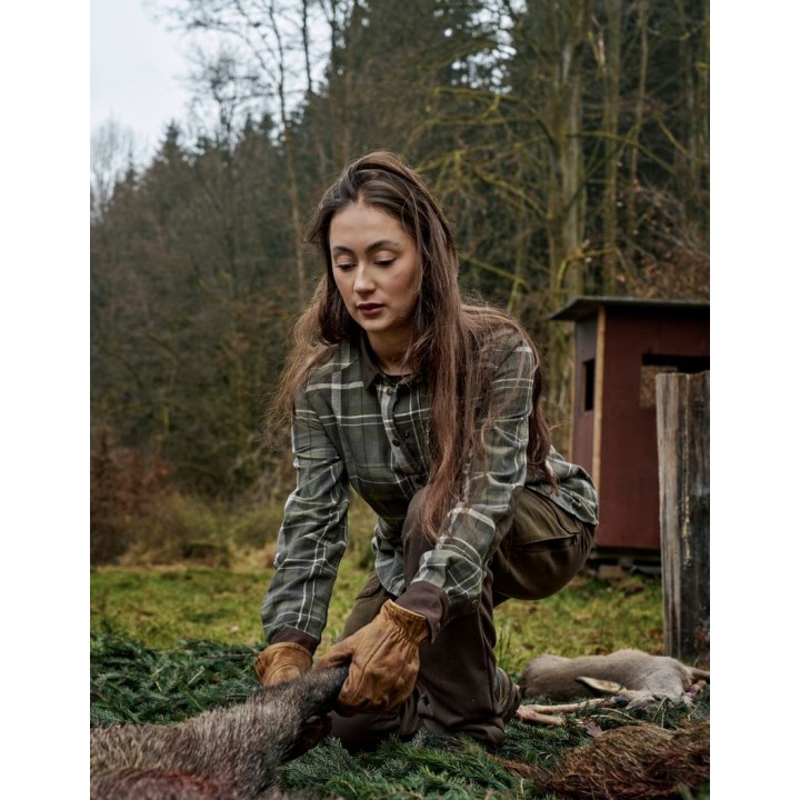 Harkila Pajala : chemise en flanelle pour femme, motif à carreaux olive
