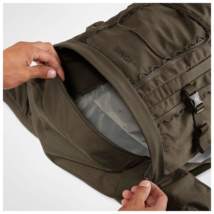 Singi 48 large trekking backpack